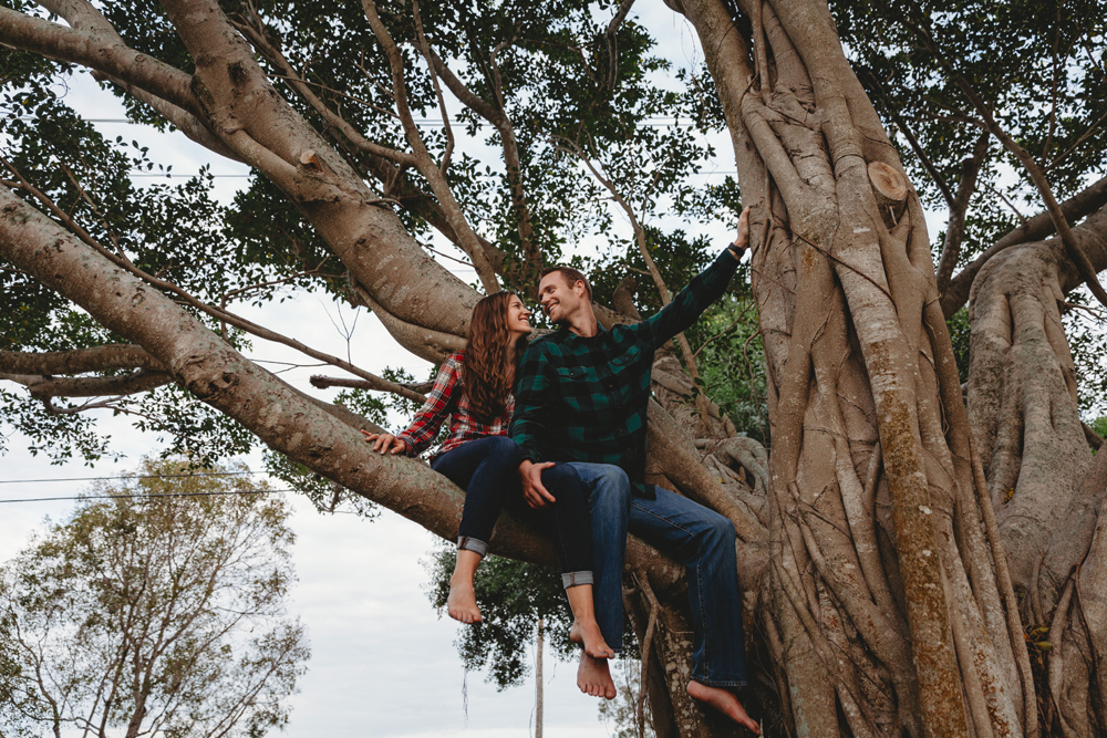 Naples Couples Photographer, couple in tree